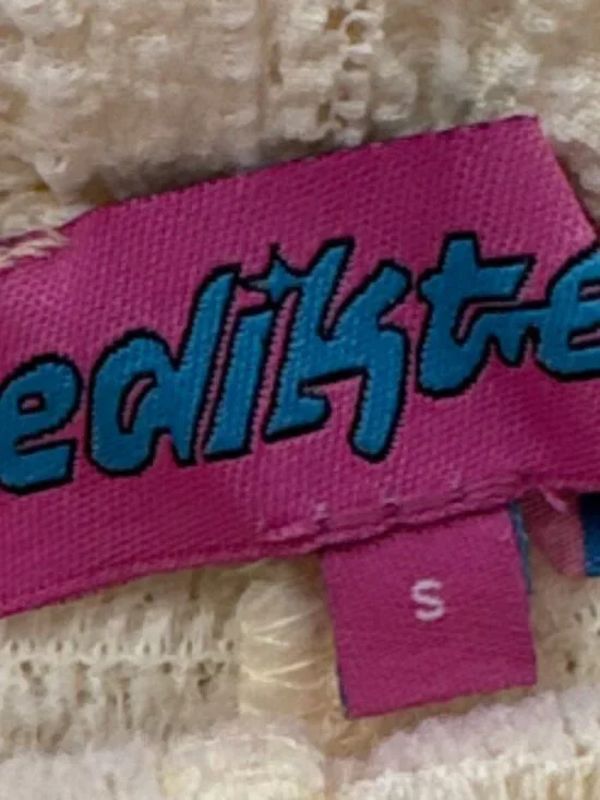 Edikted Women's Lucy Ruffled Lace Set - Picture 3 of 4